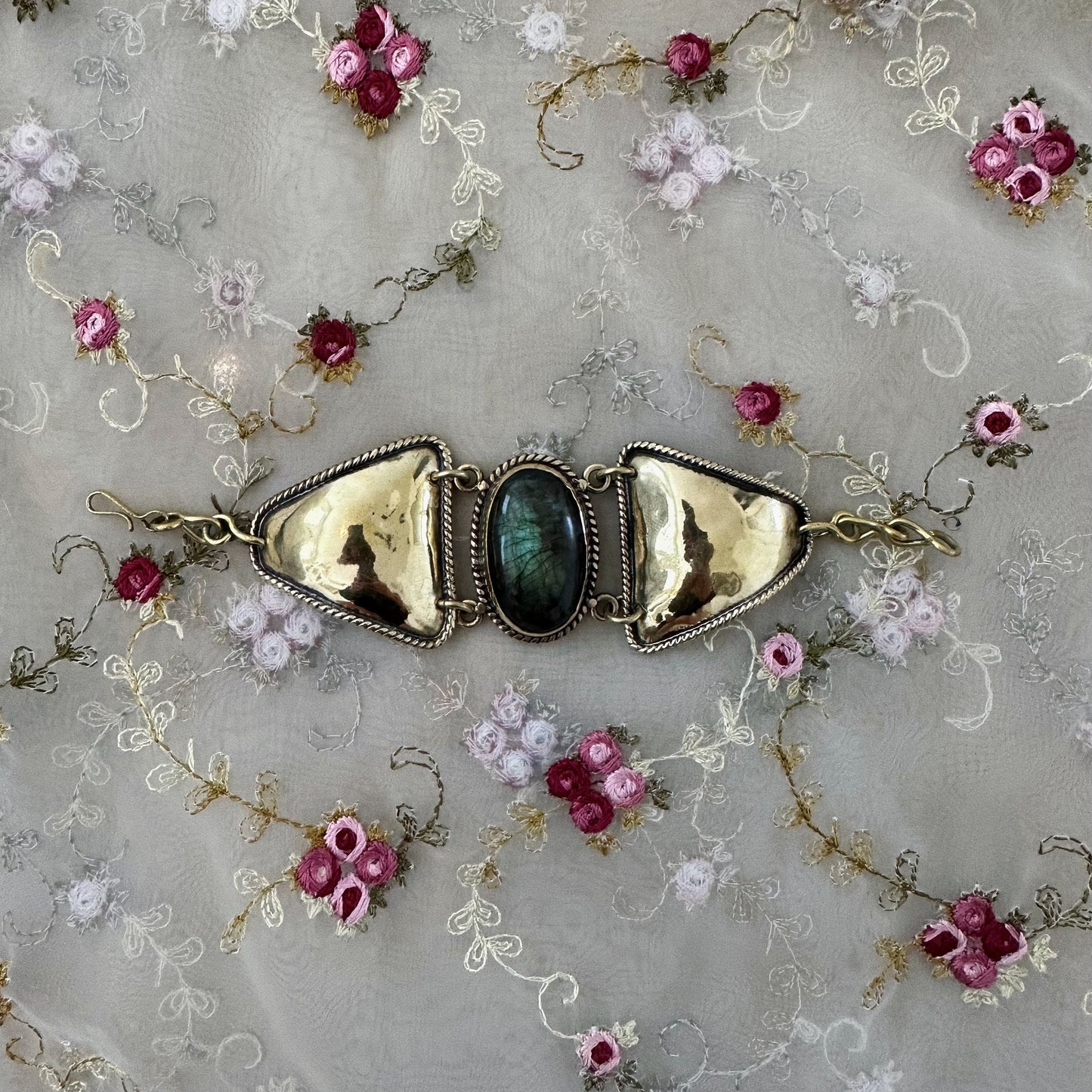 Labradorite Oval Cuff