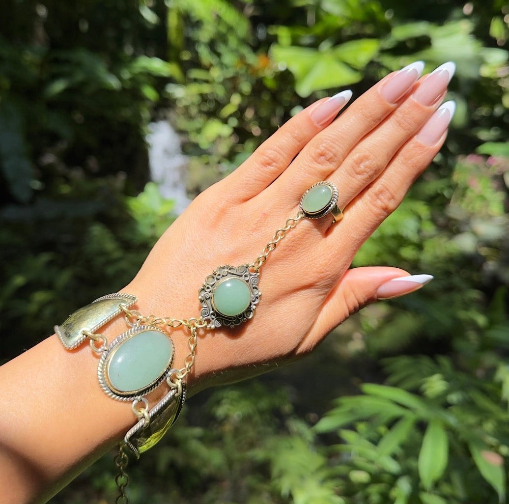 Green Quartz Handchain
