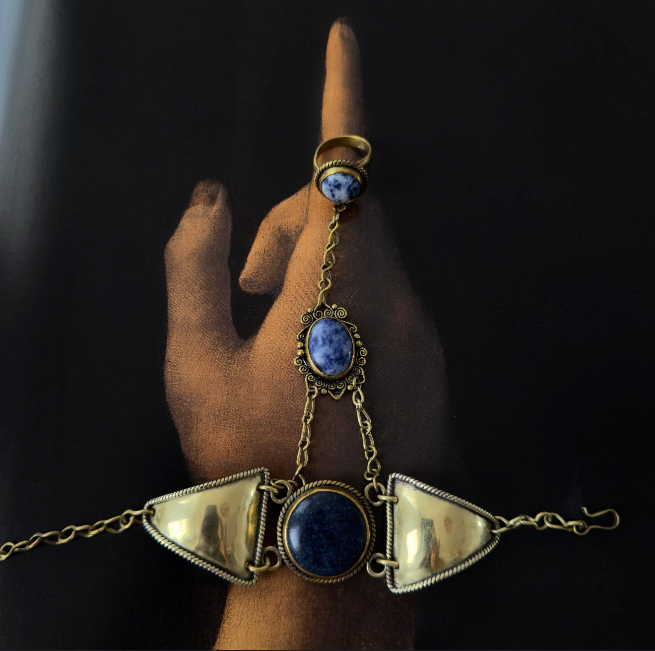 Sodalite Handchain
