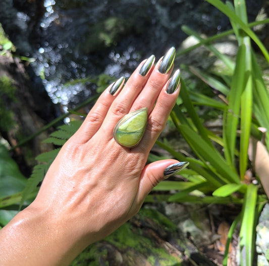 Serpentine Ring