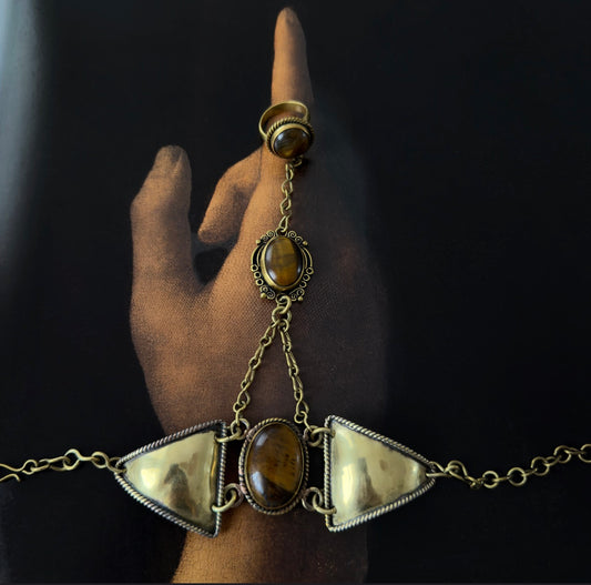Tiger's Eye Handchain <3